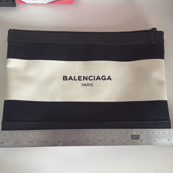Balenciaga handbag - Picture 6 of 7